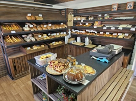 Pekárna Zlivice prodejny vybavené od JPL SKYWANDER